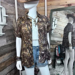 EUC Bushlane Camo Button Up Hunting Shirt in Brown